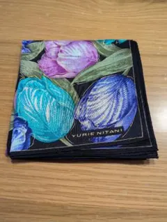 YURIE NITANI チューリップ柄ハンカチ 約40cm