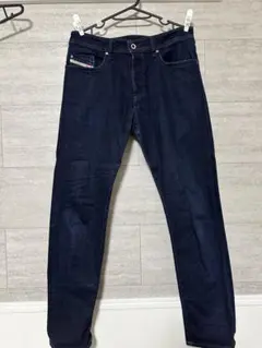 Diesel ダークブルースリムフィットデニム