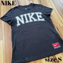 NIKE ビッグロゴTシャツ S 美品のサムネイル