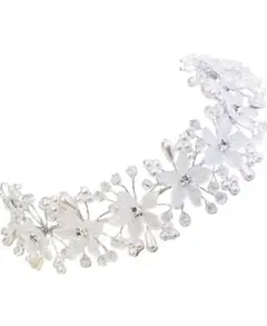 髪飾り カチューシャ 発表会 ヘッドドレス ヘアバンド 花びら パール　２