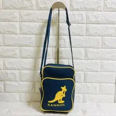 カンゴール　KANGOL ショルダーバッグ　手頃なサイズ感✨　【2】
