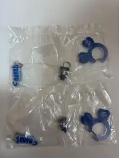 TWICE LOVELYS アクリルカラビナフロッキーマスコット　ツウィ