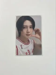 Item thumbnail for item b4b946de-0576-4476-a77e-f69d9d357913