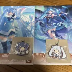 一番くじ　雪ミク　クリアポスター2点　ラバーチャーム2点