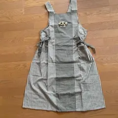 グリーン・ホワイトストライプのエプロン