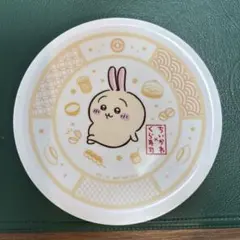 ちいかわ　うさぎ　くら寿司　皿