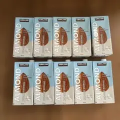 Kirkland Signature Almond Beverage 10本のサムネイル