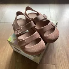 igor ピンク サンダル　24のサムネイル
