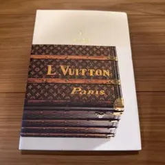 LOUIS VUITTON 旅の真髄 アートブックのサムネイル