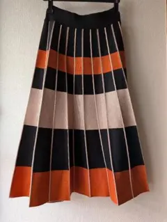 ♥️秋色♥️　プリーツニット　ロングスカート　M～L