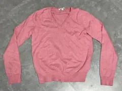タグ切ったのみの未使用UNIQLO ピンク Vネック セーター M
