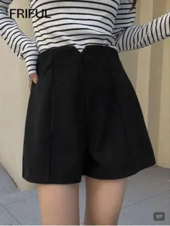 ショートパンツ　ブラック　Mサイズ