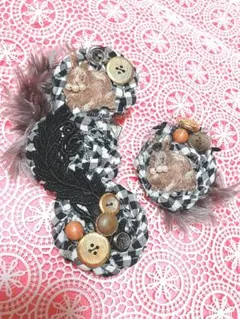 新品・未使用　ハンドメイド　ギンガムチェック　レトロボタン　ヘアクリップ　ピアス