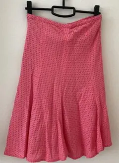 BCBGフレア　ロングスカート　アイレットレース　ピンクのサムネイル