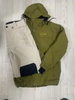 volcom スノーボードウェア　longo