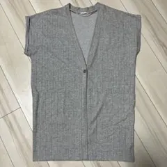 GU グレー ストライプ 袖なしカーディガン Lサイズ