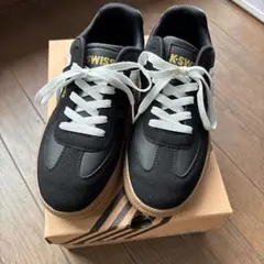 新品未使用♡K-SWISS ♡スニーカー ブラック ガムソールのサムネイル