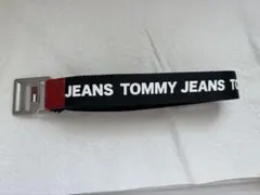 TOMMY JEANS ロゴ ベルト ブラック　トミーフィルフィガーのサムネイル