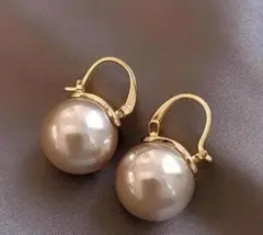 108シャンパンゴールドピアス ダングルピアス 揺れる 上品 パール cz