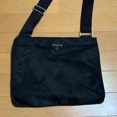 PRADA ナイロン ショルダーバッグ ブラックのサムネイル