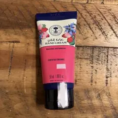 Item thumbnail for item 7a9a9cd0-7b88-4eb9-96fa-f9a4778b05bc