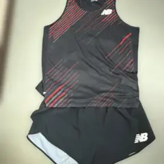 New Balance ハンゾウ上下セット 黒/赤
