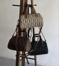 thevon　合成キルティング2WAYボストンバッグ