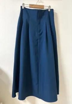 GU ハイウェストフレアミディスカート　Mサイズ