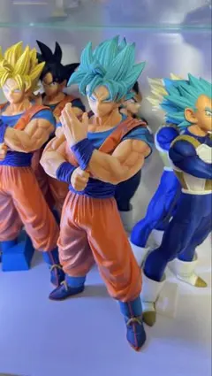 一番くじ　ドラゴンボール　メモリーズ C賞　超サイヤ人ゴッド　孫悟空　フィギュア