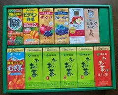 伊藤園 お〜いお茶 野菜ジュース 詰め合わせ12本セットのサムネイル