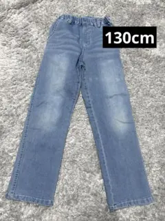 ライトブルーデニムストレートパンツ