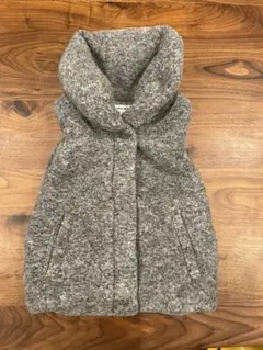 ダウンベスト