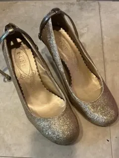 axes アクシーズ　ゴールド グリッター パンプス L