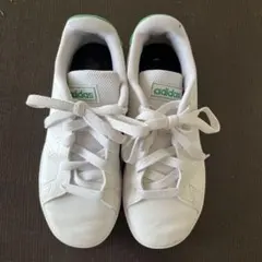 【室内使用】キッズ　アディダススニーカー　白　ホワイト　グリーン　19.5cm