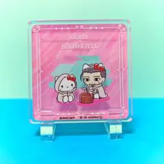 ゴールデンカムイ×サンリオ_アクリルスタンド（尾形百之助＆ハローキティ）