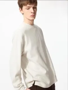 【UNIQLO】ソフトニットフリースクルーネックT オフホワイト XL