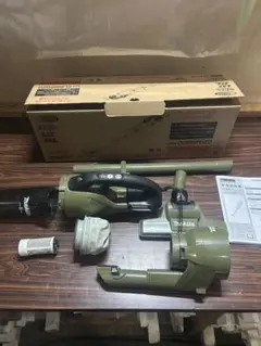 Item thumbnail for item 4b124b27-198e-4739-a0a2-9b9227f77cbd