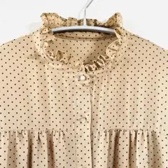 ★本日限定★GU★ベージュ ドット柄 フリル襟 長袖ブラウス　M トップス
