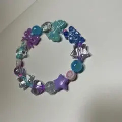 カラフルな星と蝶のブレスレット