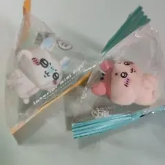 ちいかわ インテリアミニフィギュア 2種セット　カニちゃん　モモンガ