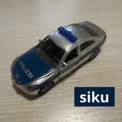 Item thumbnail for item 10692801-66ba-4edb-a800-dfed3a89bff7