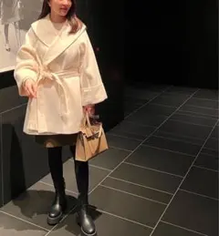 大野真理子さん着用Nostalgia ホワイト ラップコート ベルト付き