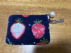フェイラー LOVEARY いちご柄ポーチ　ストロベリードットキー&カードポーチ