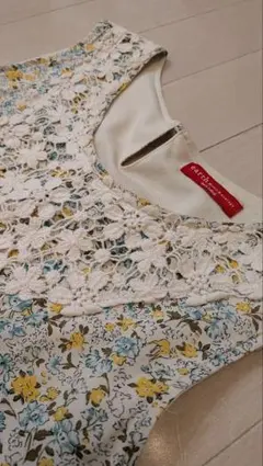 earth バニティ柄チュニック　M