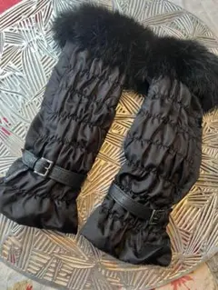 ブラックファー付きロンググローブ