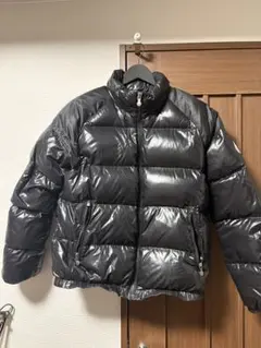 PYRENEX ブラック ダウンジャケット