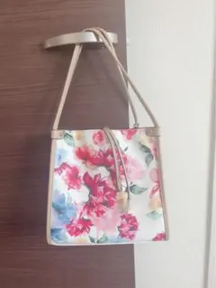 Item thumbnail for item a017cd72-d055-4cce-9d9b-d64d02dbe8ef