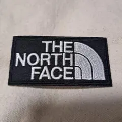 ◎未使用・刺繍ロゴ・アイロンパッチ・ワッペン・黒×白