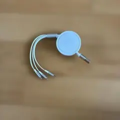 ホワイト マルチ充電ケーブル 3in1