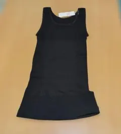 【新品未使用】黒のノースリーブタンクトップ 　M
